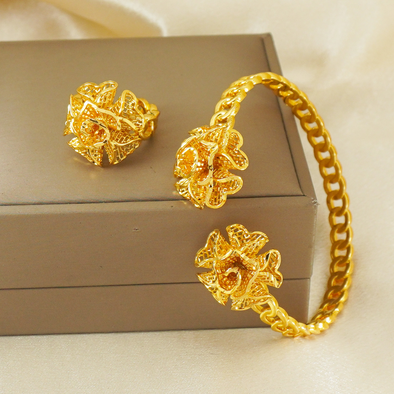 Best selling gold-plated coppe - đánh giá và giá Best Jewelry Watches Women