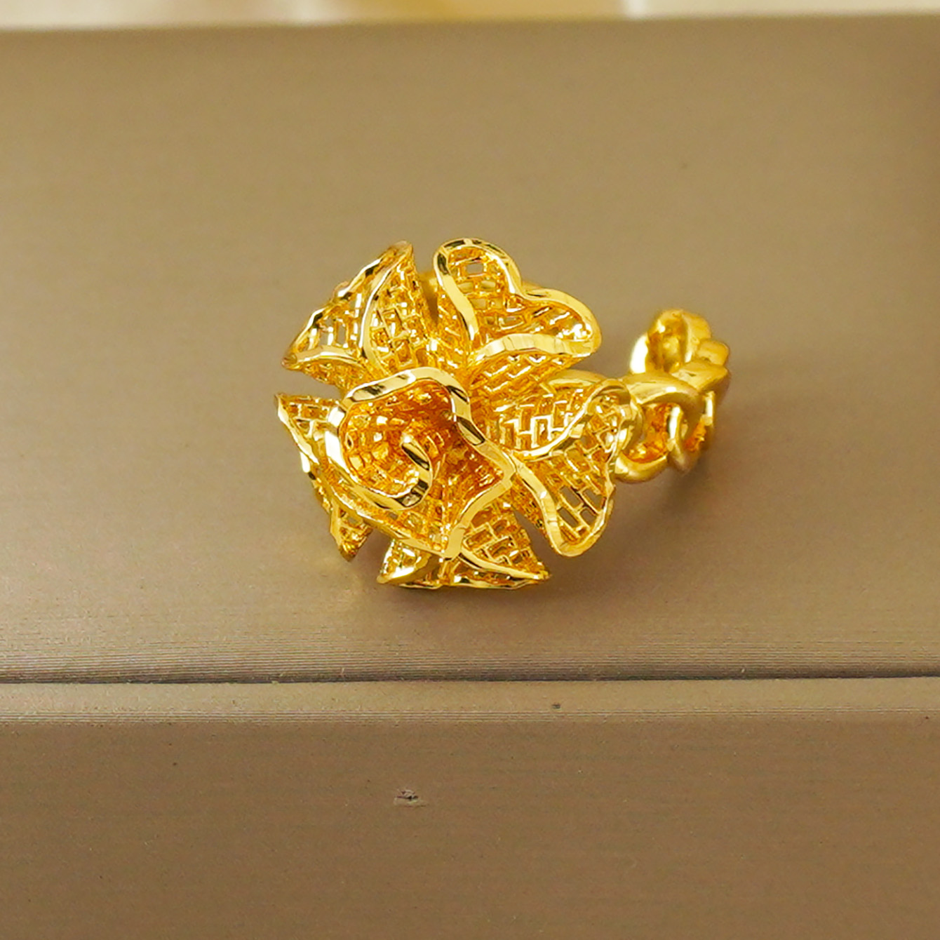 Best selling gold-plated coppe - đánh giá và giá Best Jewelry Watches Women